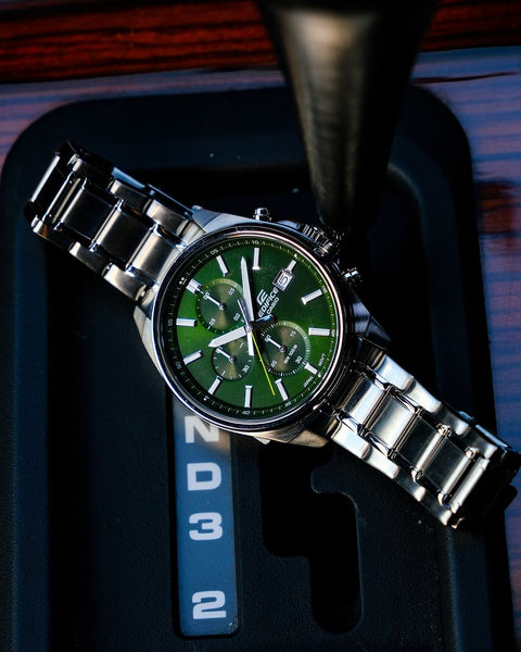 Casio Edifice EFV-610D-3CV – Cronógrafo Clásico de Acero Inoxidable 43.8 mm