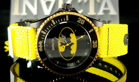 Reloj para Hombre Invicta Batman DC Comics 41286 - Amarillo